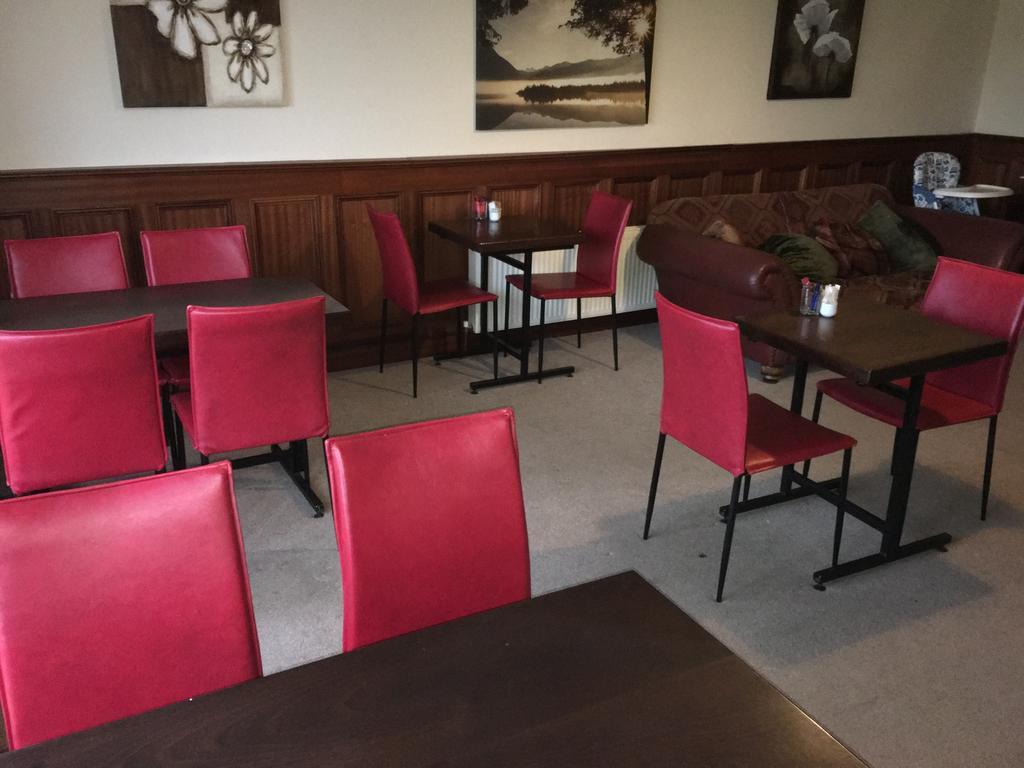 The Curragh Country House Accommodation 쥬브리지 외부 사진